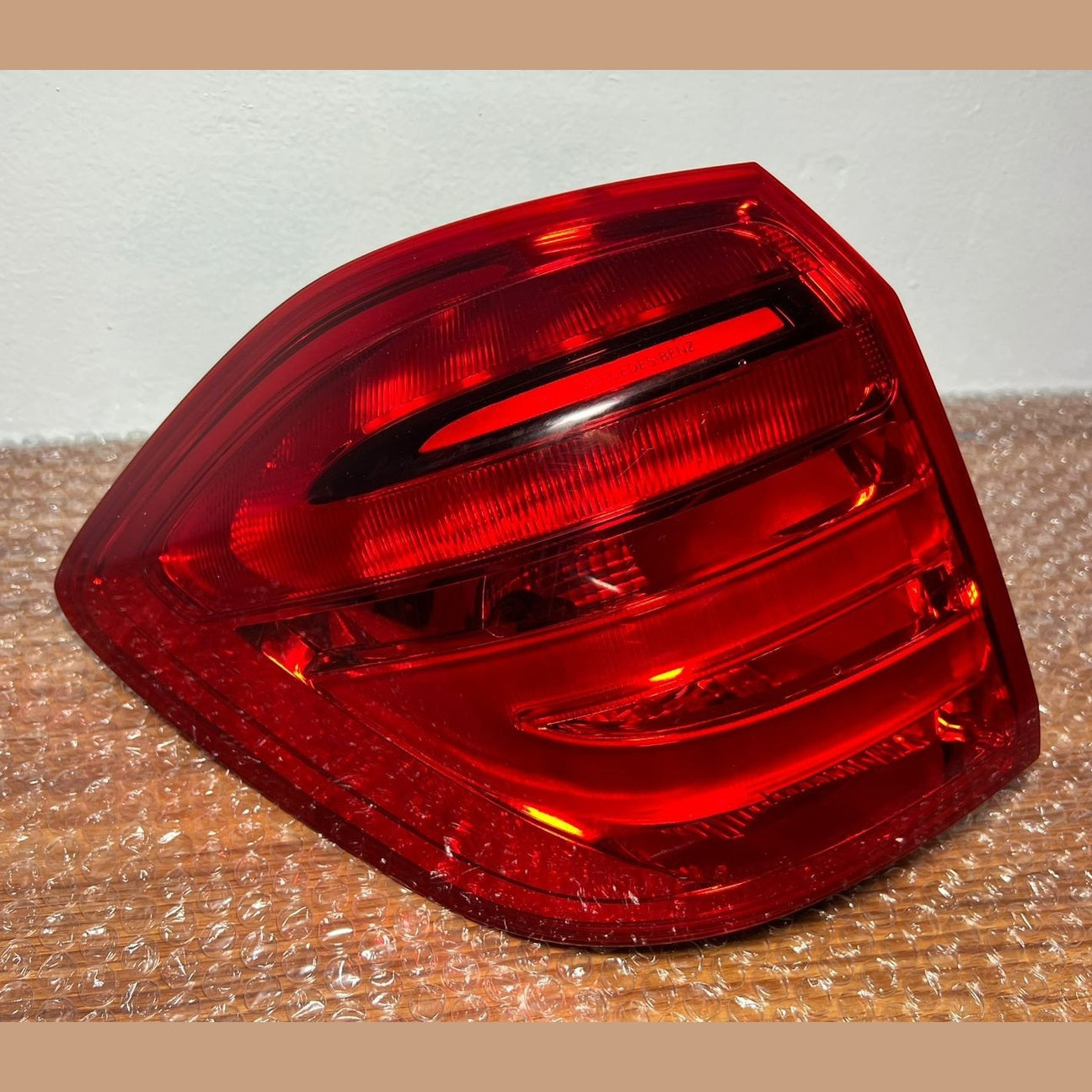 Mercedes W166 GL GLS Rear Left Side Tail Light Brake Stop Lamp A166 9067501