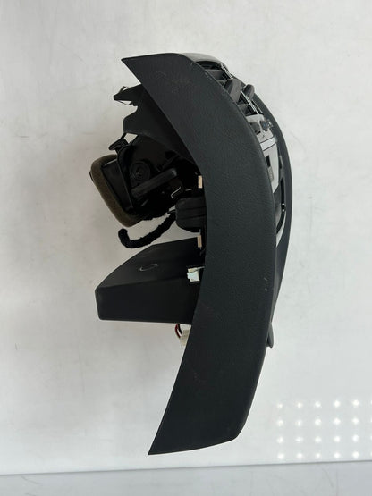 BMW F90 M5, G30, G31, G32 Rear Center Console Fresh Air Vent Grille 9357866 OEM 