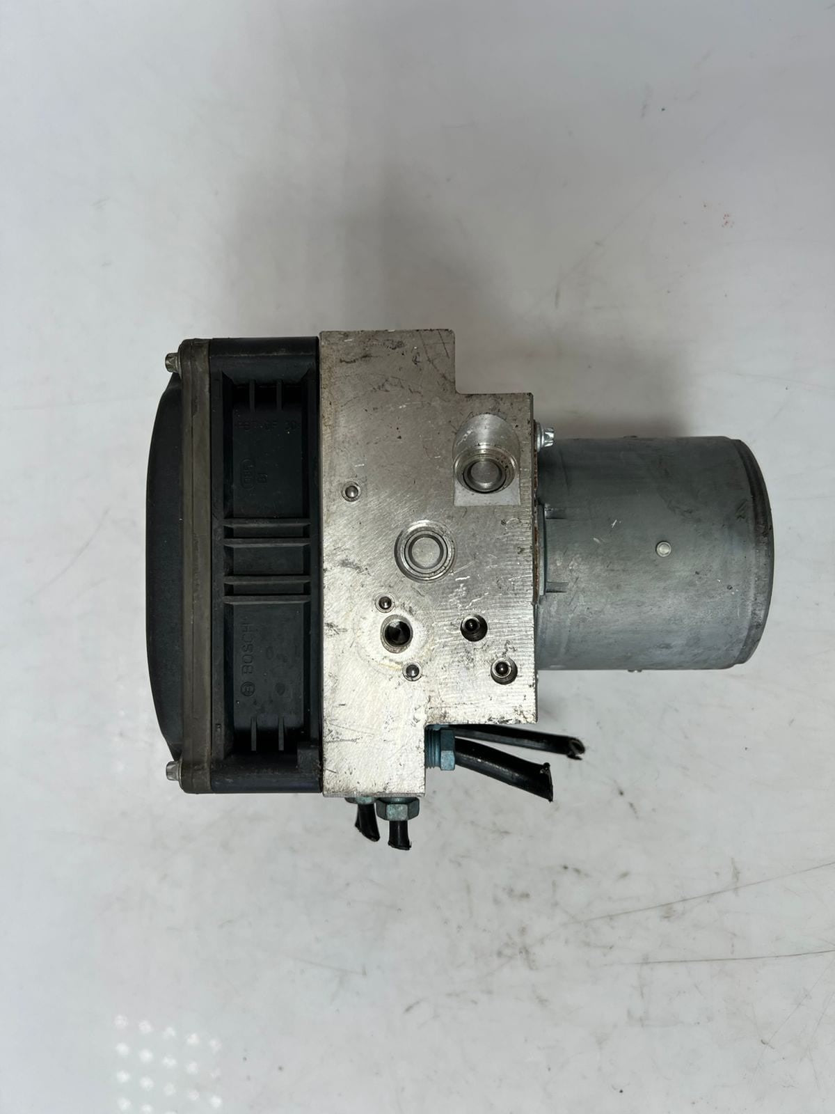 2011-2016 BMW 550i 5 GT F07 ABS Pump Module 6851382 OEM