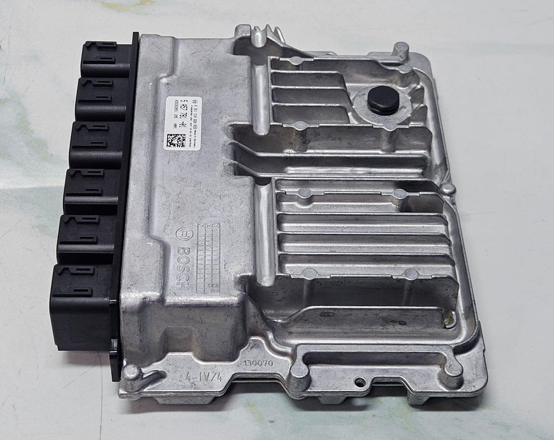 2022-2024 BMW 330i G20 B48 Engine Control Module ECO Only 5A57781 OEM