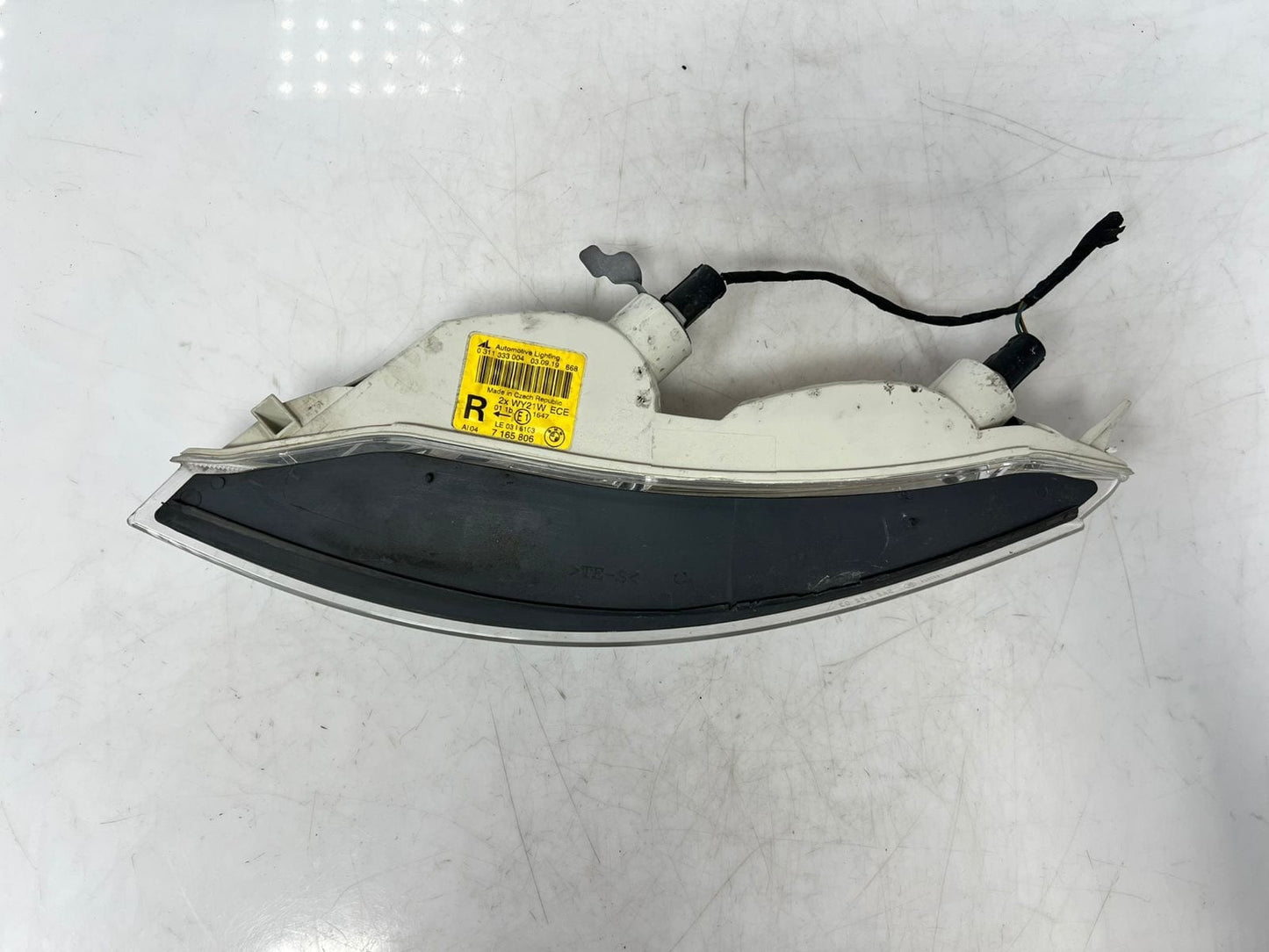 BMW 6 Series E63 E64 Front Right SIDE Turn Indicator Light 7165806 OEM