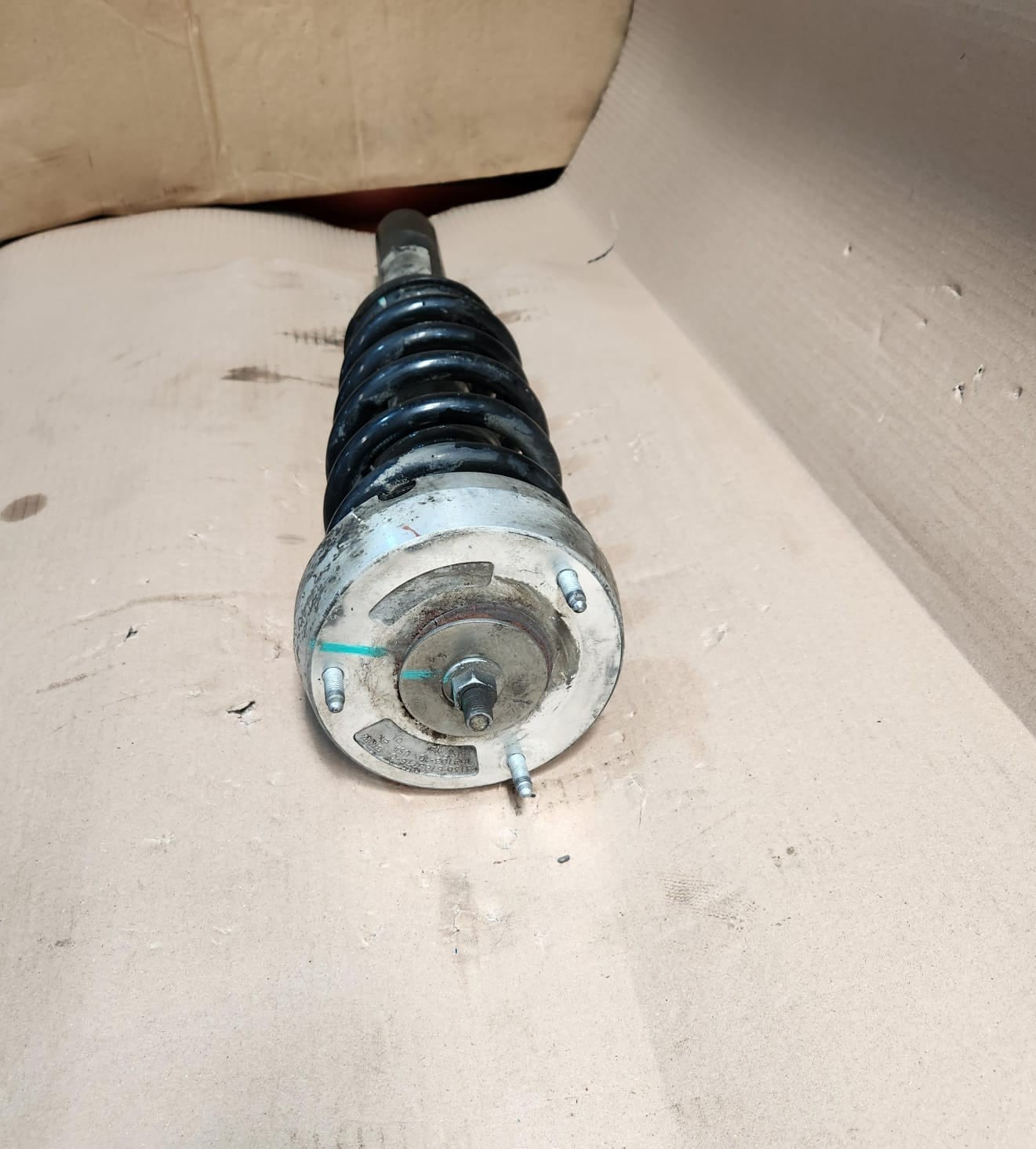 2007-2010 BMW X5 Shock Absorber 6781919 X5 E70 3.0si models