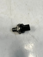 Bild in die Galerieansicht laden, BMW 3 7 Series F30 F31 F35 G11 G12 Oil Pressure Sensor 8614494 OEM