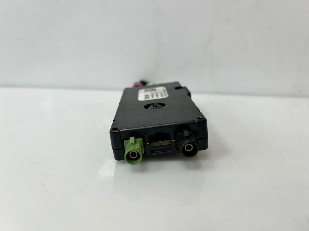 BMW 5' F90 G30 7' G11 G12 Antenna Amplifier Diversity 9384058 OEM
