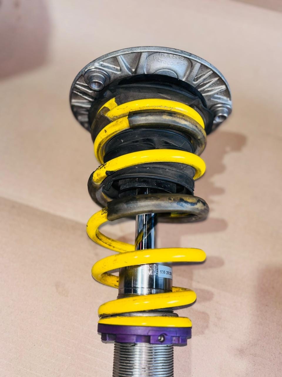 2017-2023 BMW FRONT SHOCK 63520208 5-Series G30, G31, F90