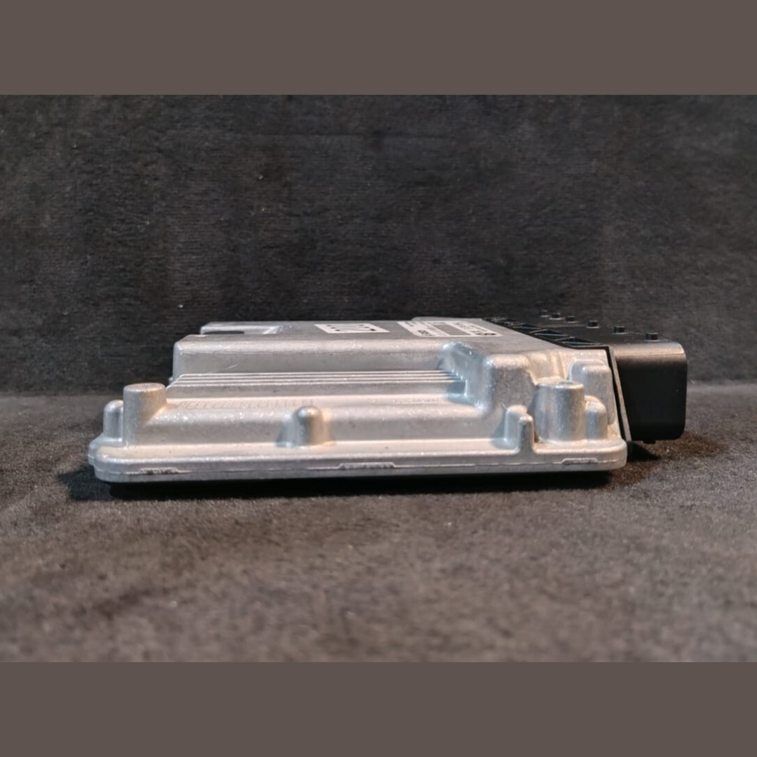 BMW F31 320D X3 F25 Engine Control Unit DDE Base Control Unit 8574094
