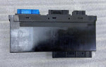Bild in die Galerieansicht laden, OEM BMW 5 SERIES F10 COMFORT MODULE JUNCTION BOX V2 UNIT 504D14F21
