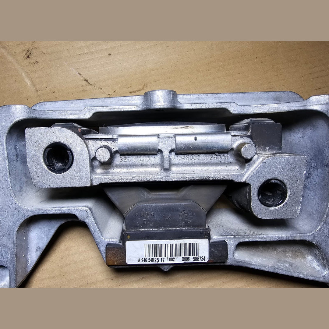 "Mercedes-Benz Right Engine Motor Mount A2462402517 for M270 and M133 Engines