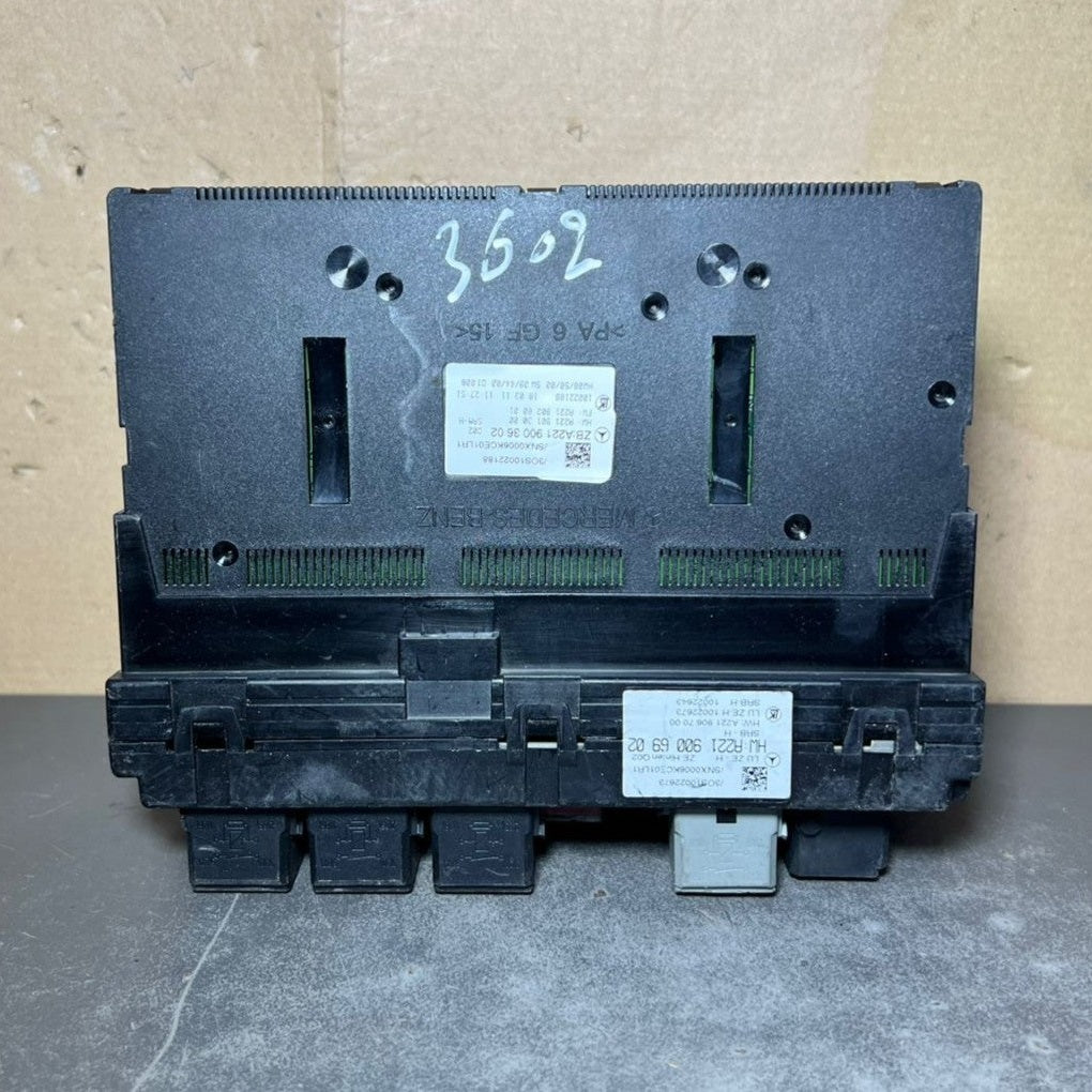 Mercedes Benz W221 Rear Sam Fuse Box Relay Control A221 9006902  A221 9003602