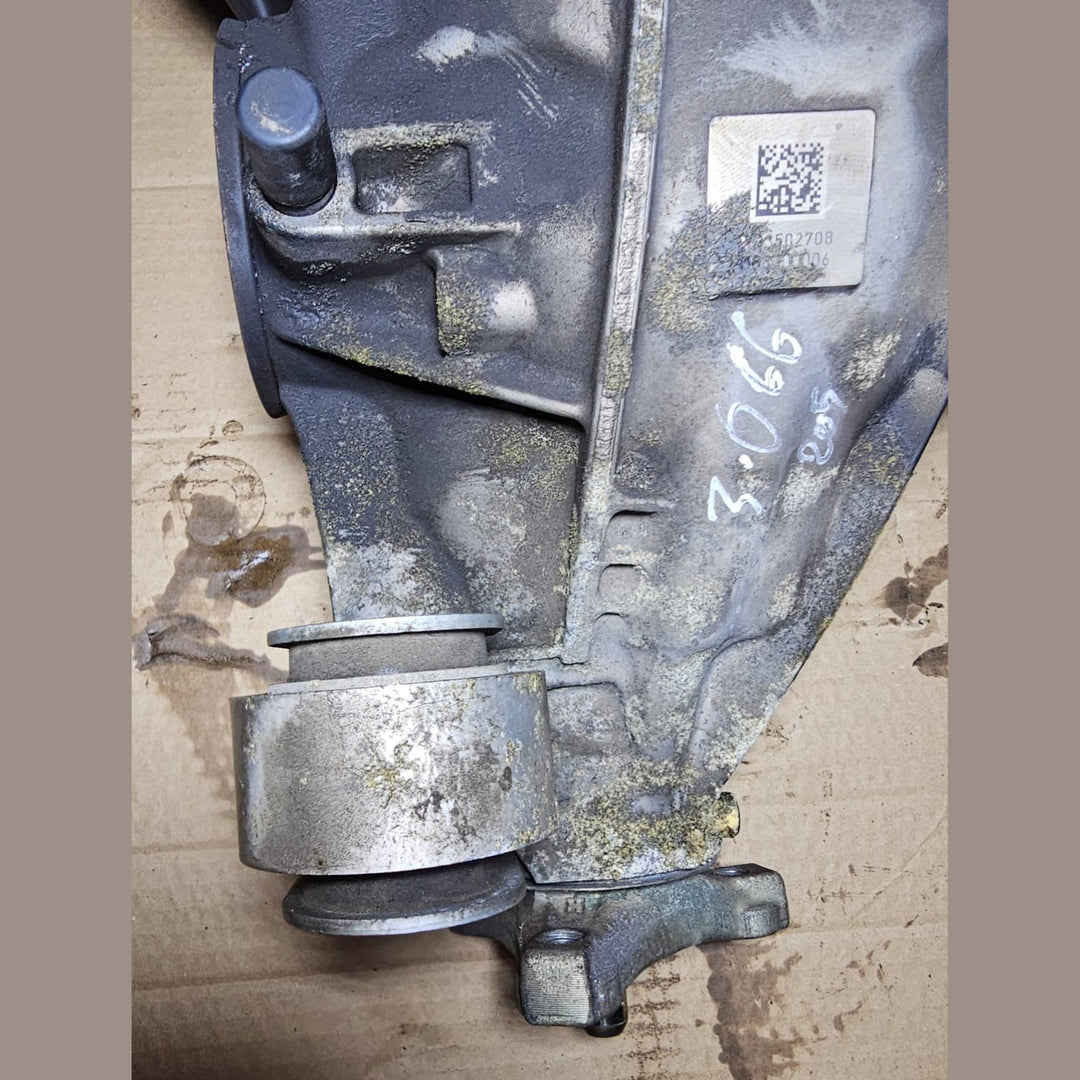 Mercedes Benz rear differential assembly A2053510008 C-Class W205 and GLC 3.066