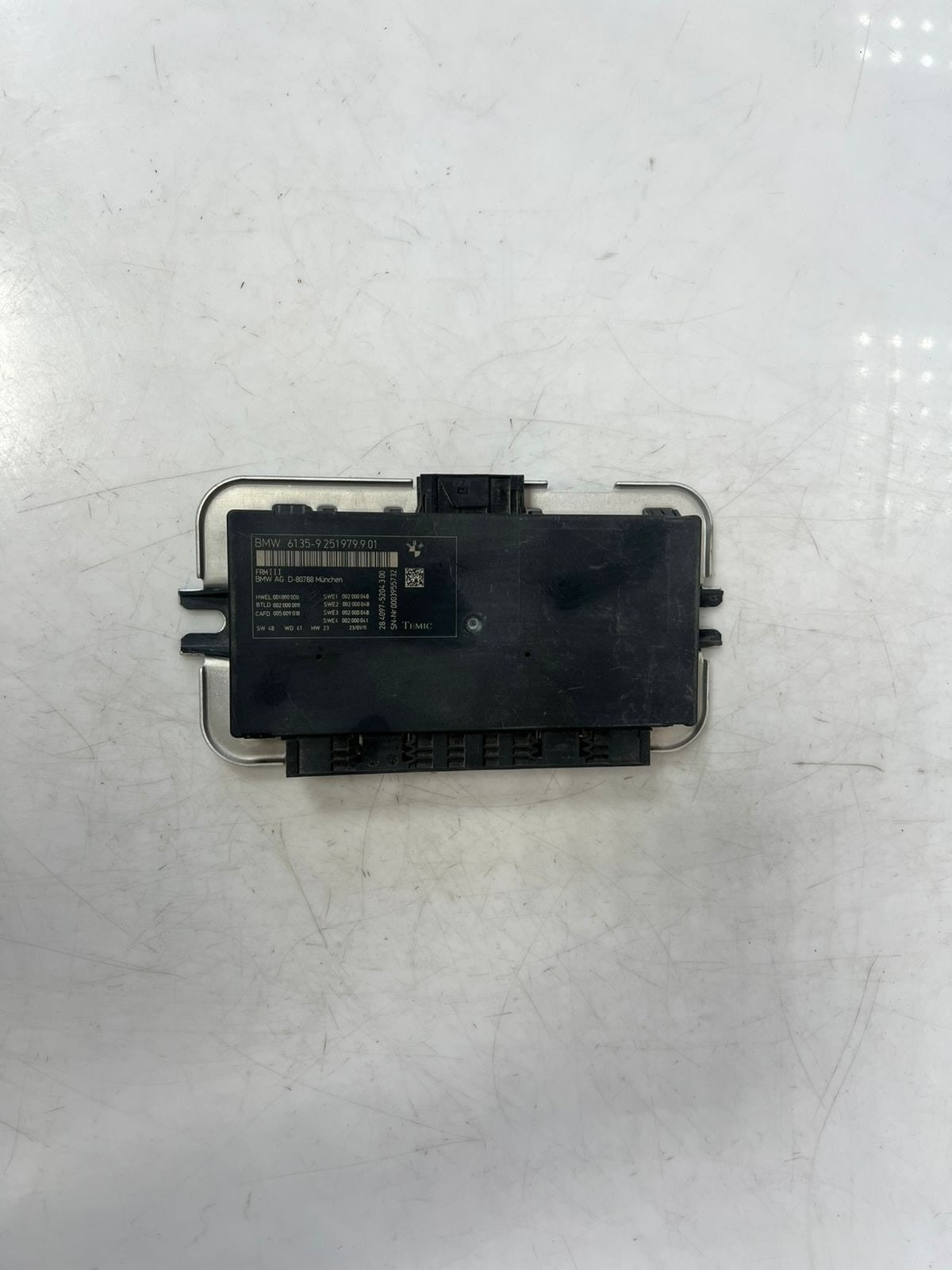 2010-2014 BMW X3 F25 FRM3 Footwell Control Module 9251979 OEM