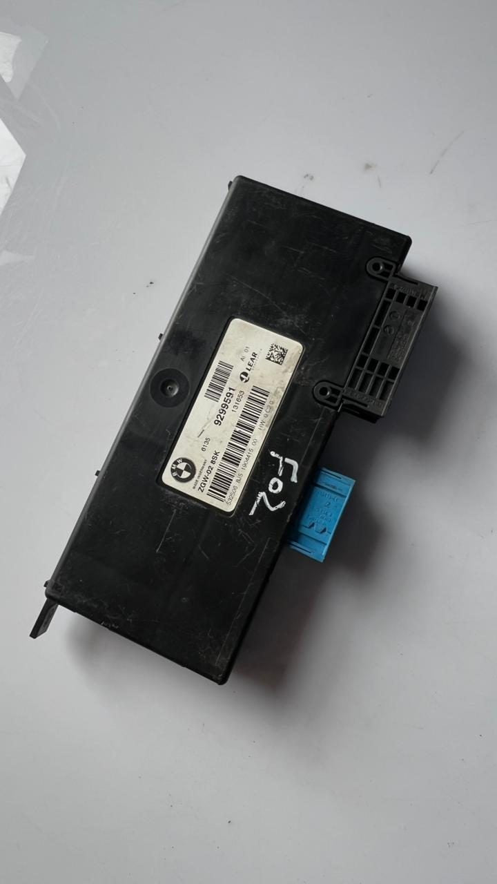 2013-2015 BMW 750i Central Gateway Module 9299591 F01, F02, F03, F06, F07, F10, 
