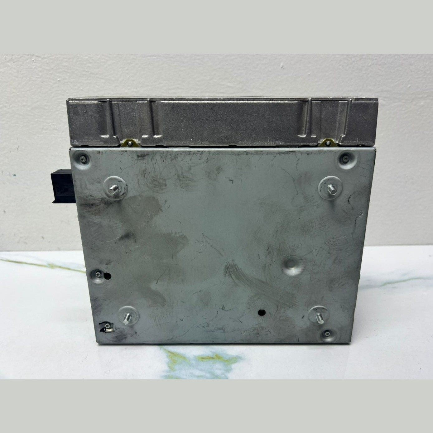 2006-2009 Mercedes-Benz W211 E-Class E350 Radio Amplifier A 211 870 42 89