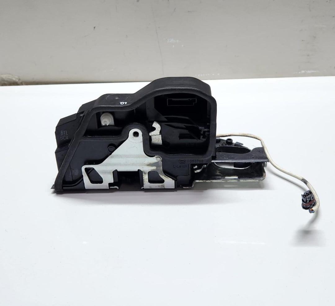 2010-2015 BMW 740i Front Left Door Lock Soft Close Latch Motor 7185691 OEM RHD