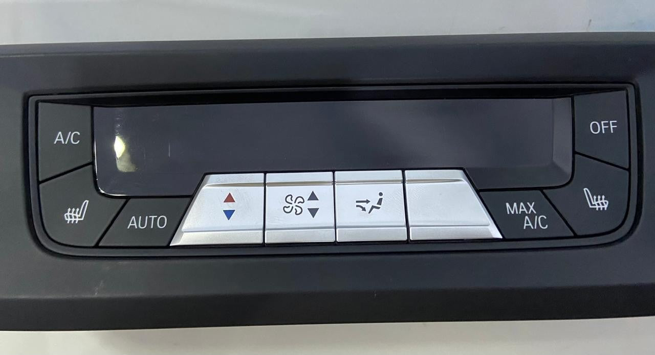 OEM BMW X7 G07 Rear Temperature Climate Control Switch 9462519