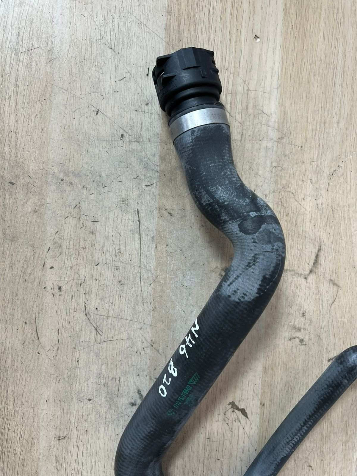 BMW 3 Series E90 E91 E92 E93 Engine coolant pipe Radiator Hose 17127531768 