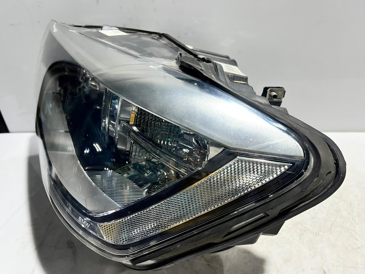 2014-2017 BMW X3 F25 and X4 F26 Xenon LEFT SIDE Headlight Assembly 7400019 OEM