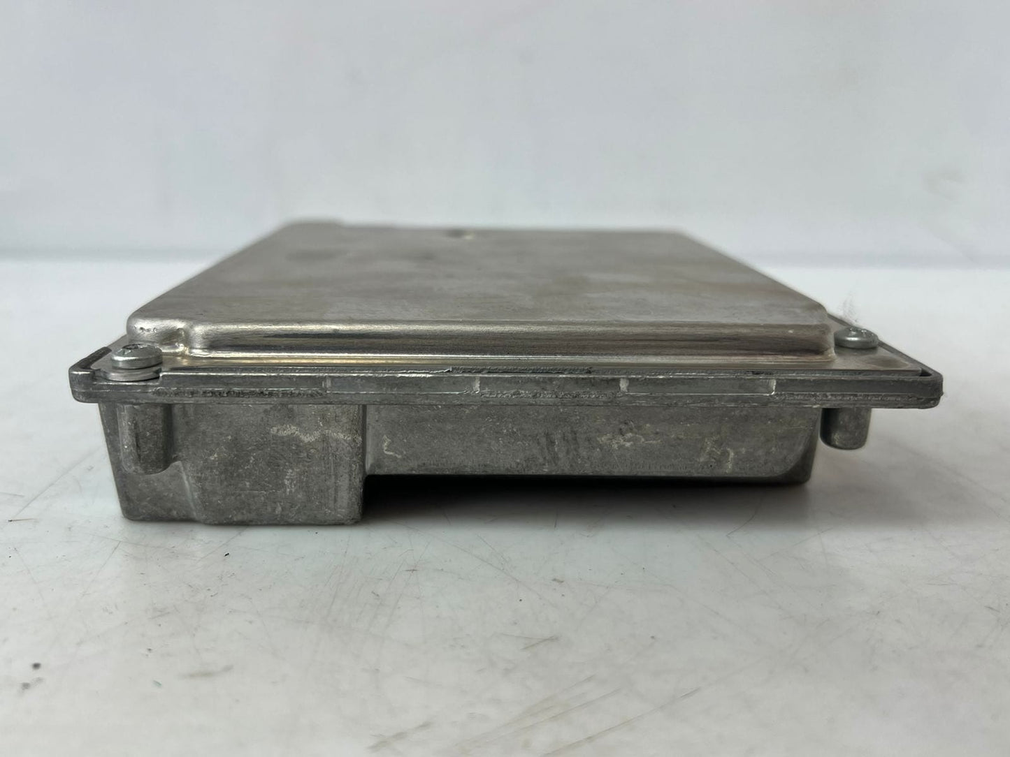 2006-07 BMW 750i 5 6 E60 E61 E63 E64 E65 E66 Engine Control Unit Module 7543500