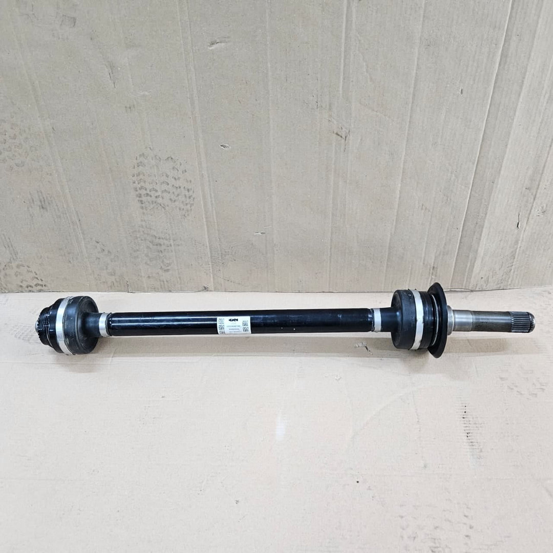 8089850-2020-2023 BMW 8 Series F93 M8 Rear Right Output Shaft OEM