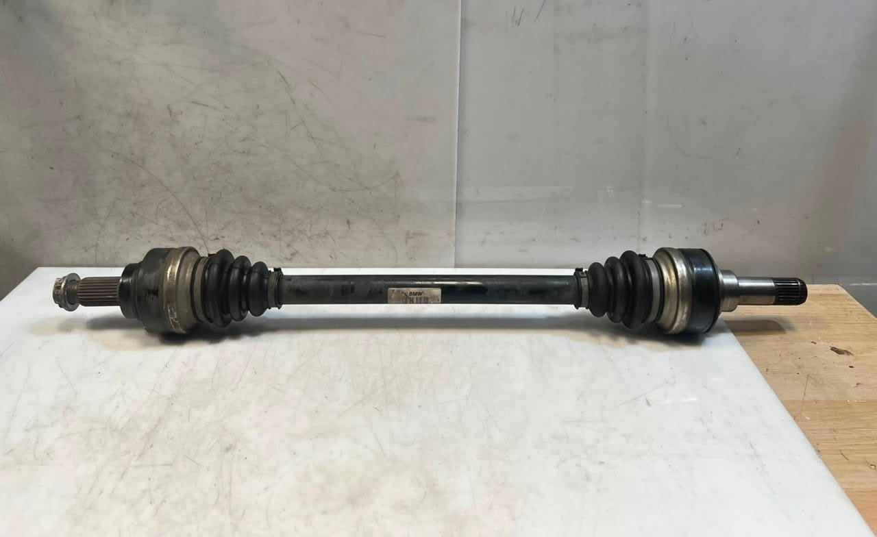 2014 BMW 1 3 Series F20 F21 F22 F23 F30 228i Rear Driveshaft LEFT AXLE 7622853