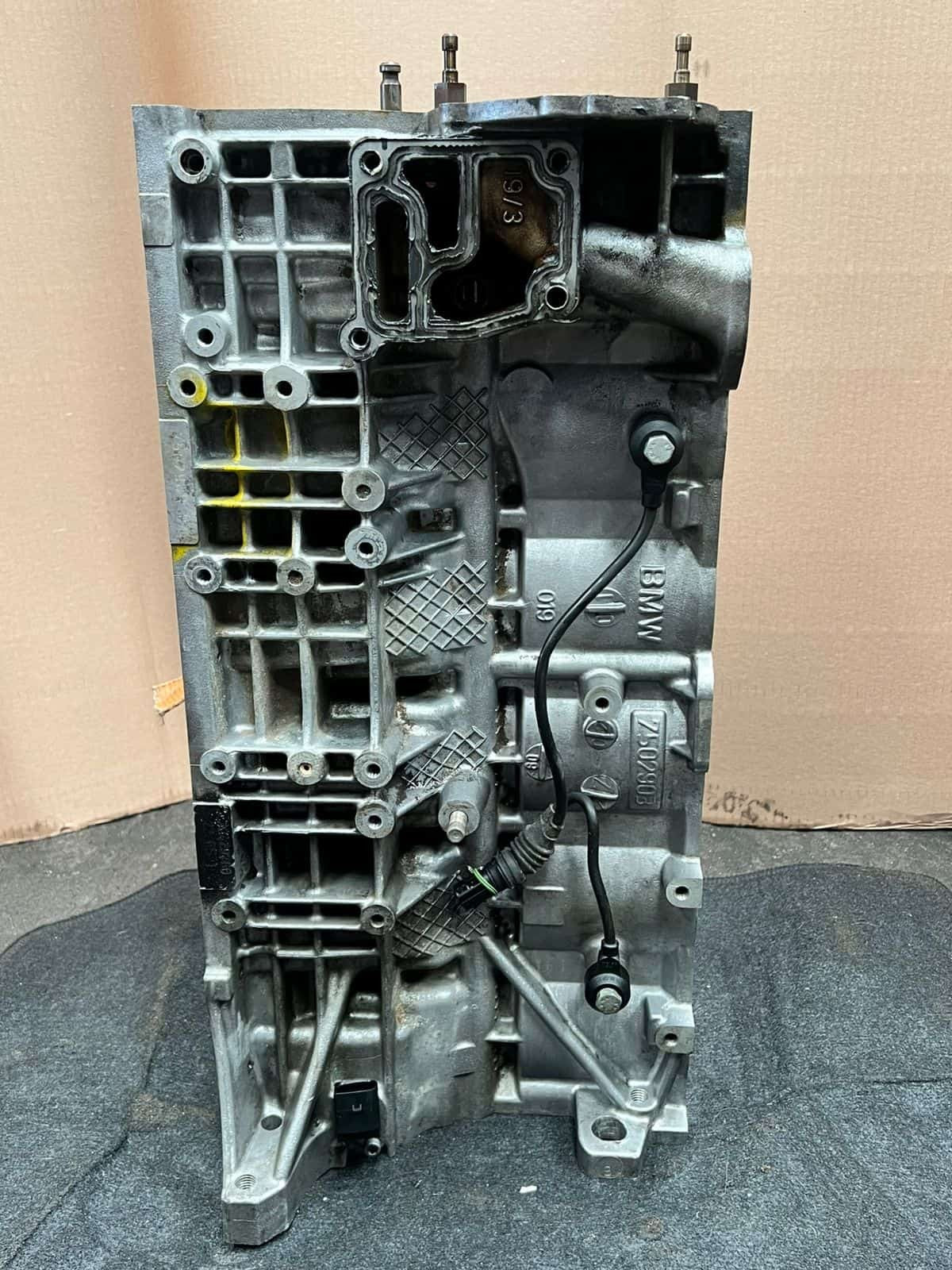 BMW 530i 3' 5' E83 E39 E60 E46 M54 ALUMINIUM inline-six Engine Block 7502903 OEM