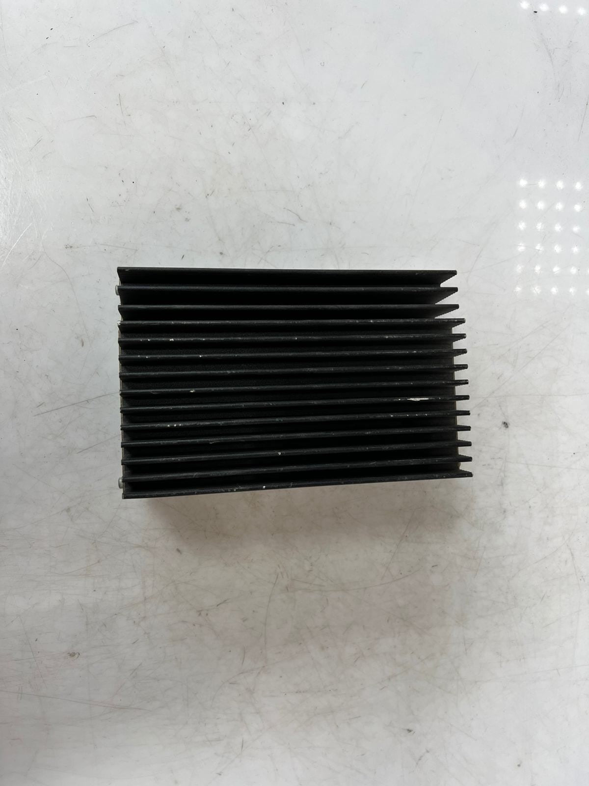 2003-2013 GENIUNE BMW X5 E70 HiFi Lear Audio Amplifier 9118032 OEM