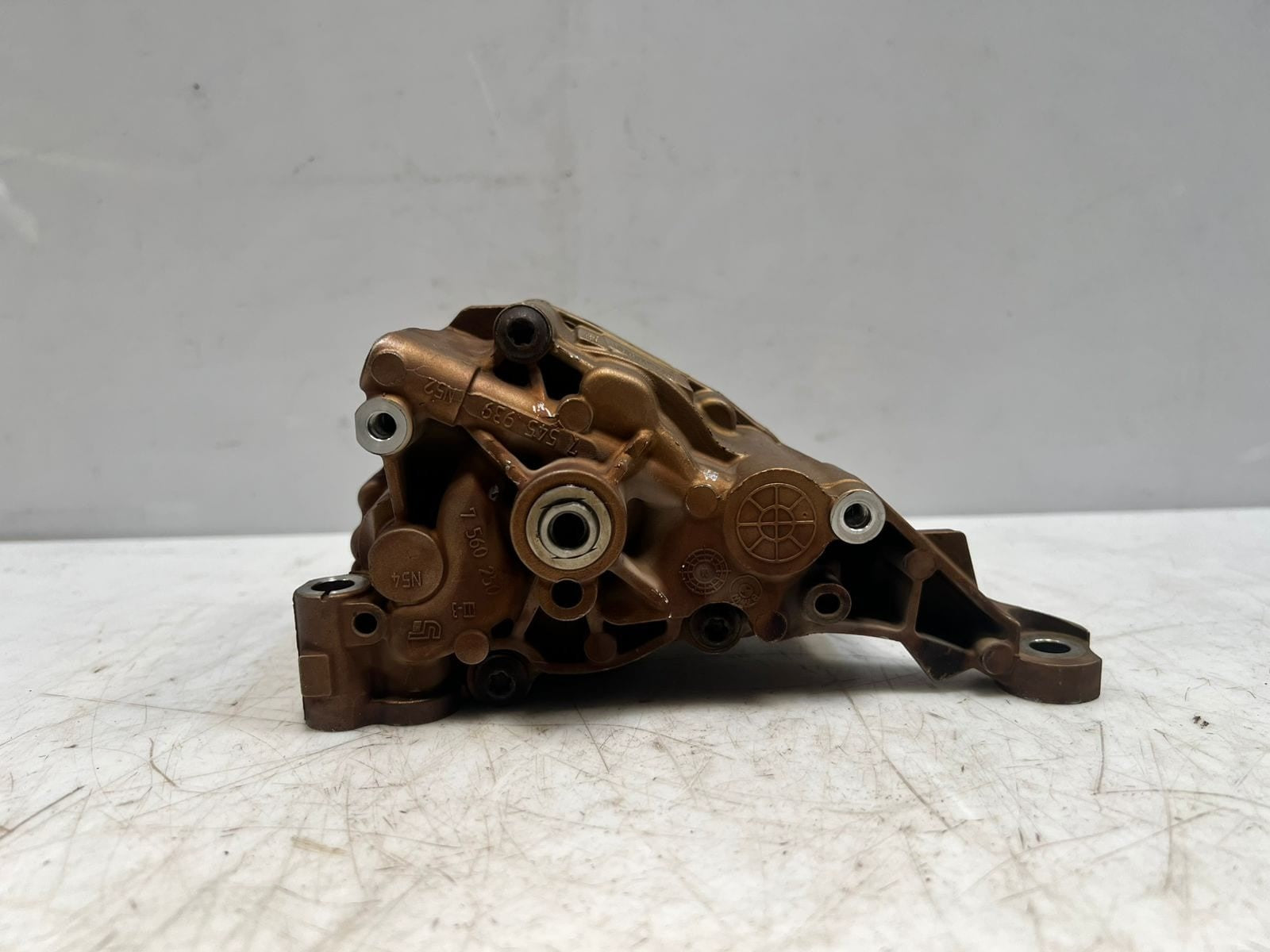 2008-2013 BMW 135i 1 Series E82 X3 X5 Z4 N52 N54 Engine Oil Pump 7560250 OEM