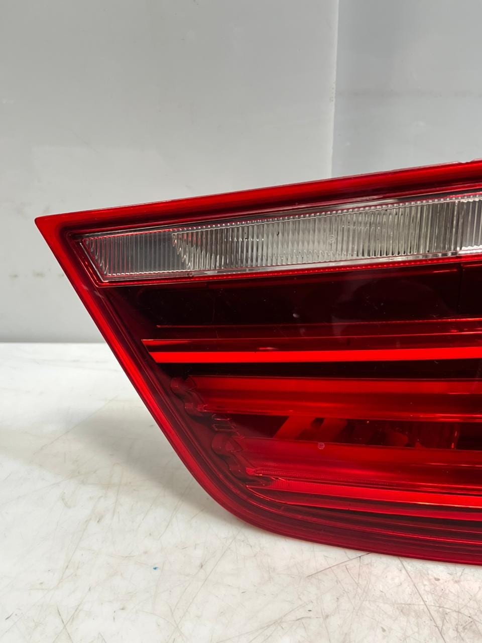 2010-2017 BMW X3 F25 LED LAMP Rear Light Right SIDE TRUNK LID TAILGATE 7217314 