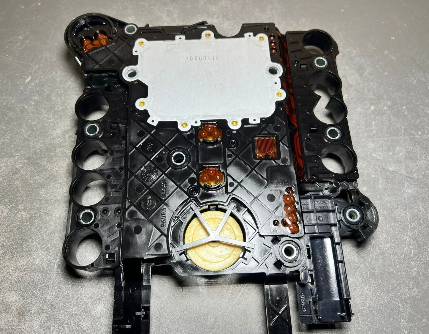 Mercedes-Benz 722.9 Transmission Siemens Conductor Plate VGS3 4PIN TCU – OEM