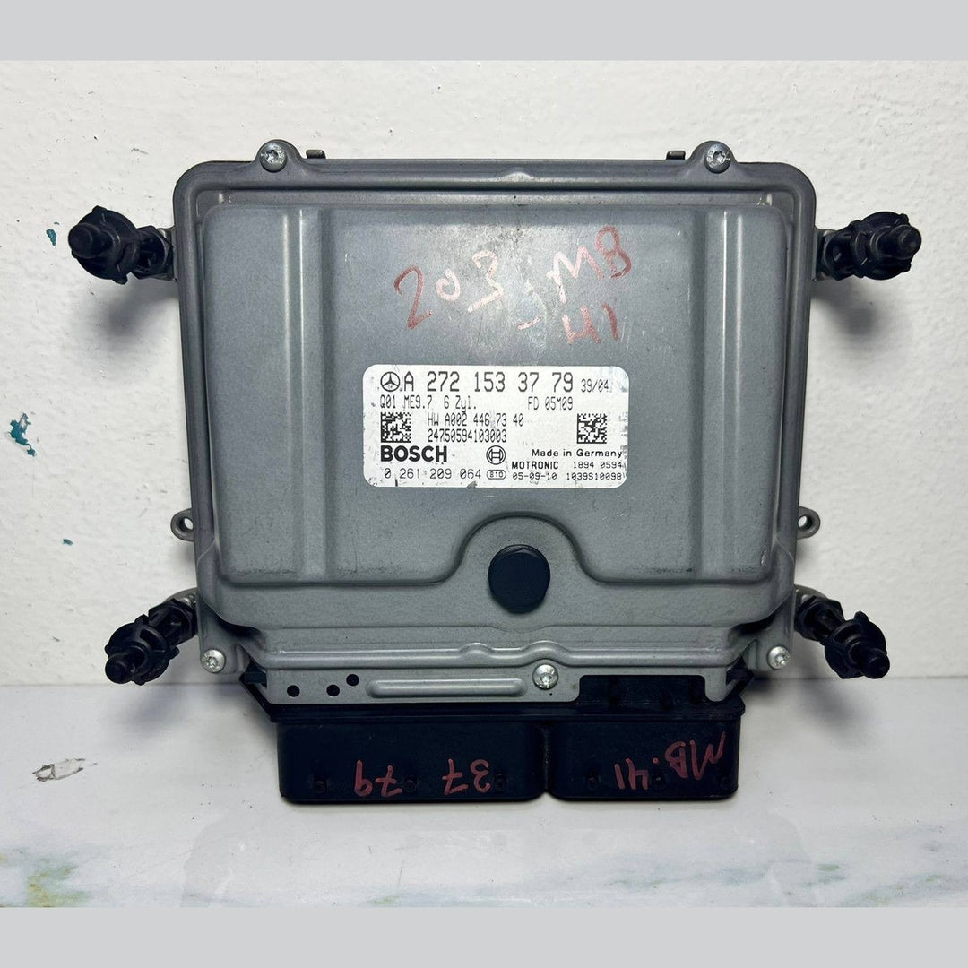 2006 Mercedes-Benz C350 Engine Control Unit A2721533779 C350, E350, CLK350
