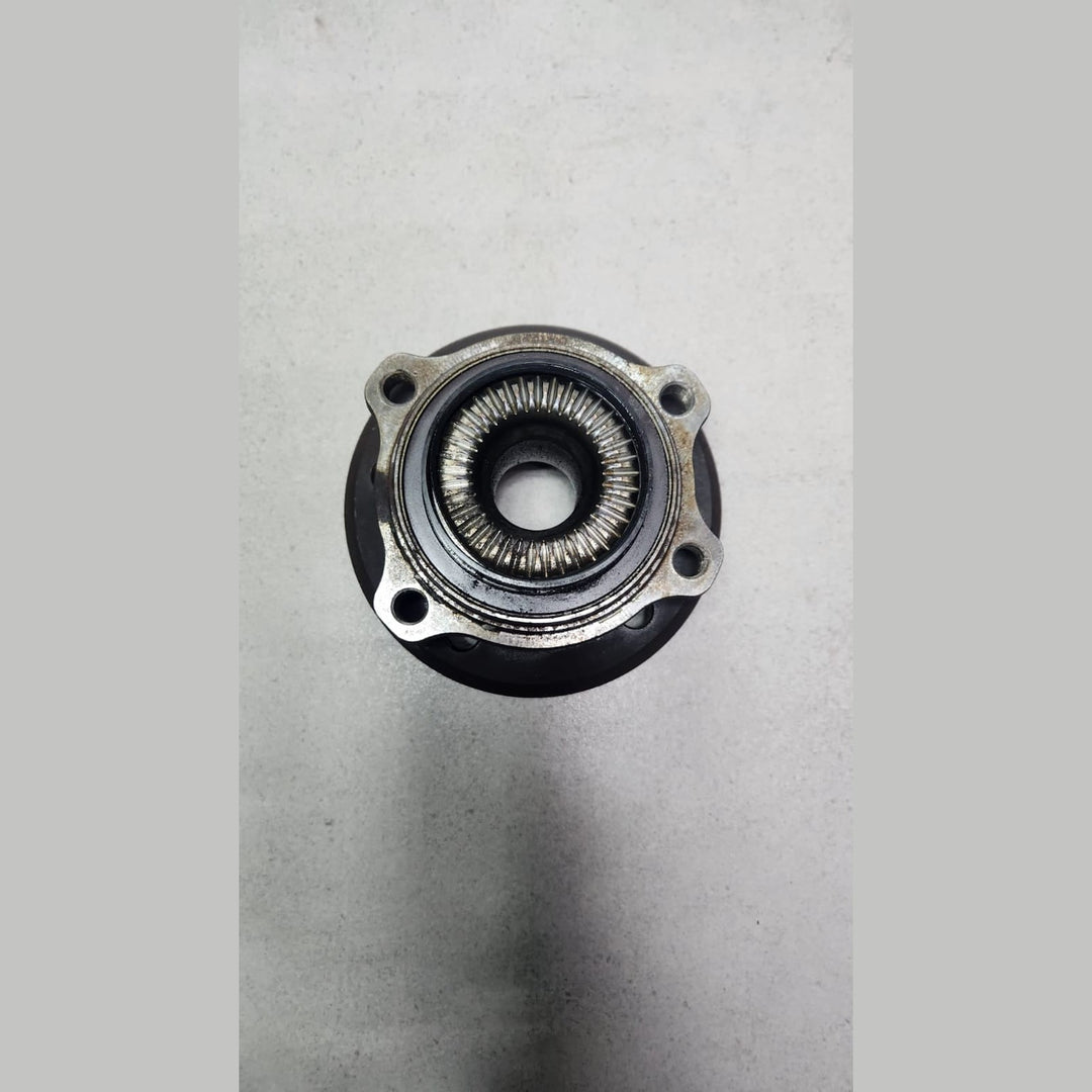 2020 BMW M8 Wheel Hub With Bearing 7857069 M8 Competition front 