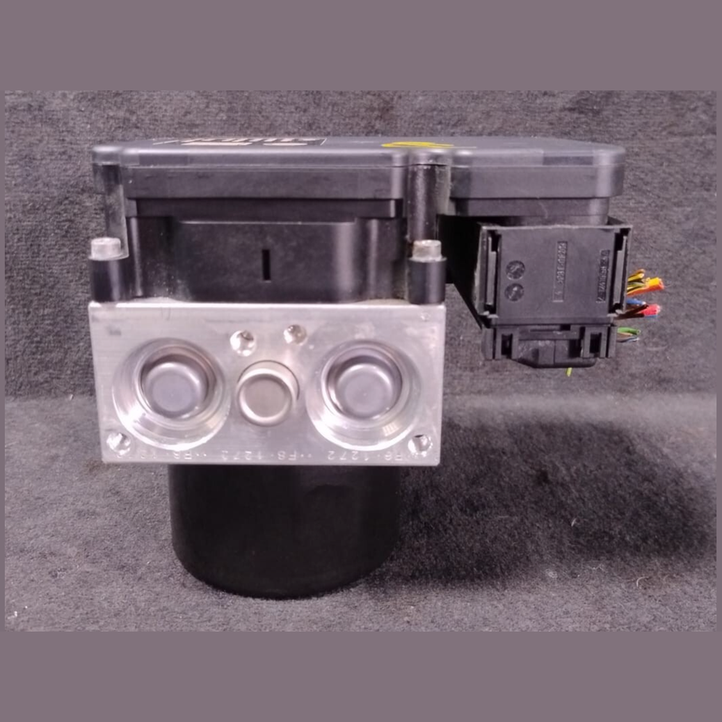 BMW F30 ABS ANTI LOCK BREAKING SYSTEM ABS PUMP CONTROL UNIT   6857324