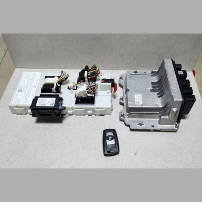 BMW Engine Control Unit 8691836 2 Series F22 218i B38B15A ECU SET 