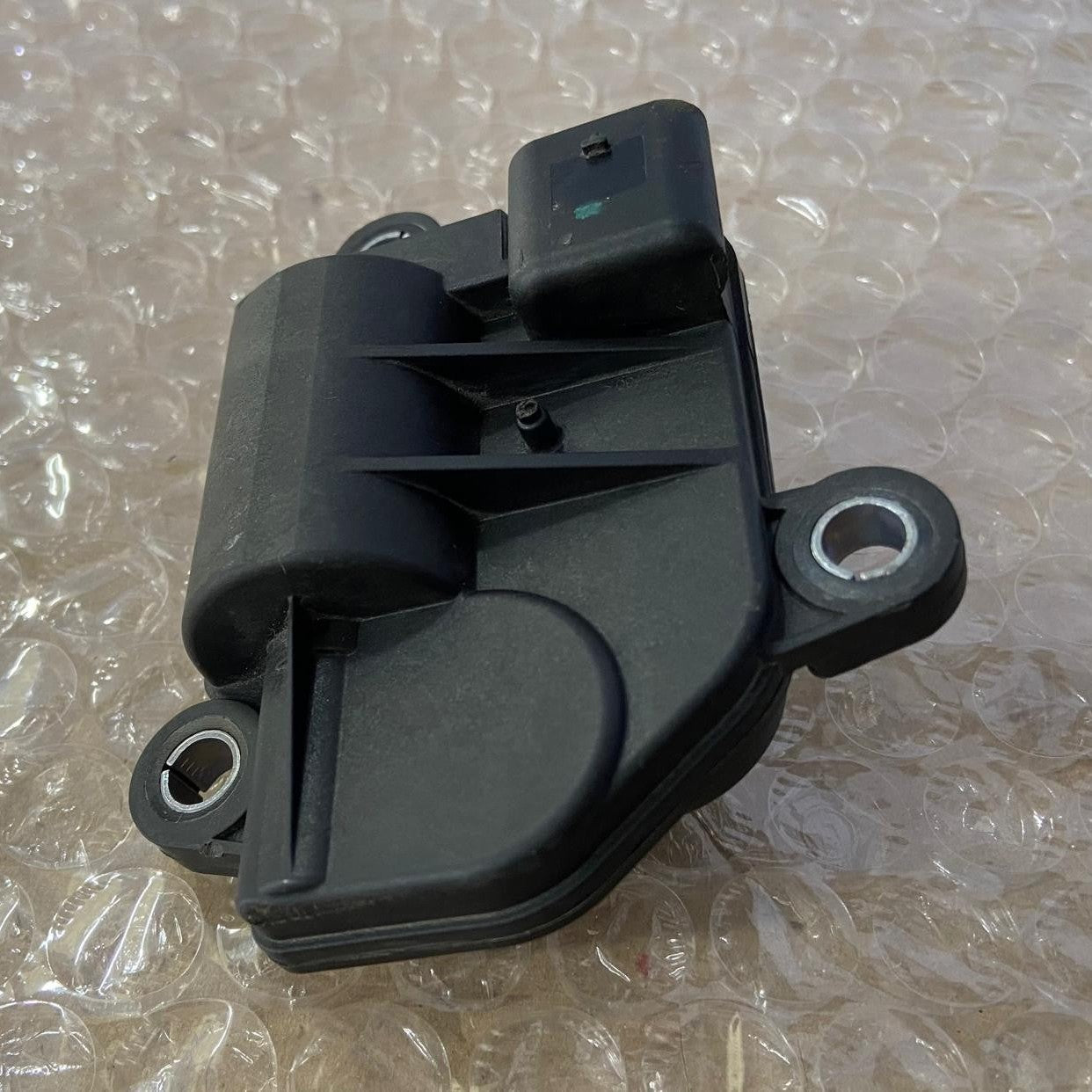 OEM BMW G01 G11 G12 G14 G30 Muffler Exhaust Flap Actuator Drive Motor 8623424