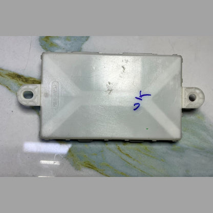 2017-2018 Mercedes E300 Keyless Entry Control Module A2139001610 E-Class W213