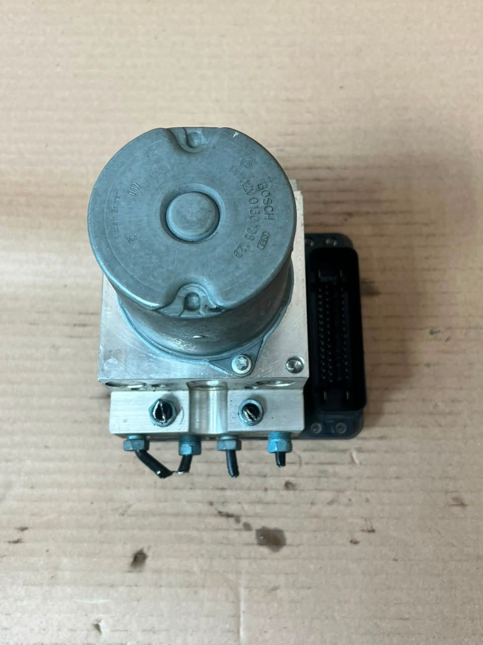 2010 BMW 5 Series F10 F11 4WD DXC DSC ABS CONTROL UNIT Pump 6799523 OEM
