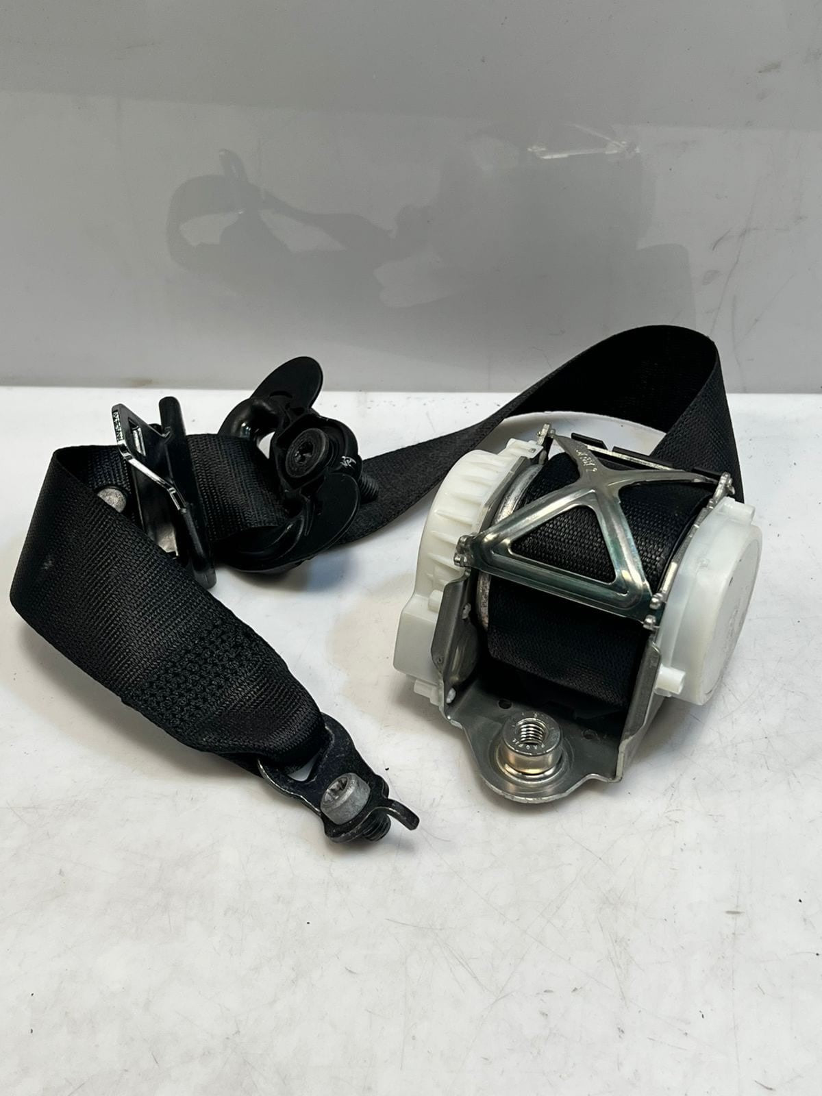 2014 BMW 4 Series F36 N20 428I F20 F21 F30 Seat Belt Front Right 34078319 RHD