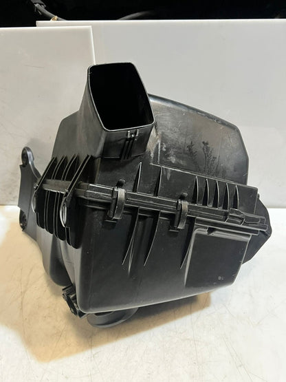 BMW Z4 E89 sDrive23i sDrive30i Air INTAKE Filter Foam/Rigid Foam 7582907 OEM