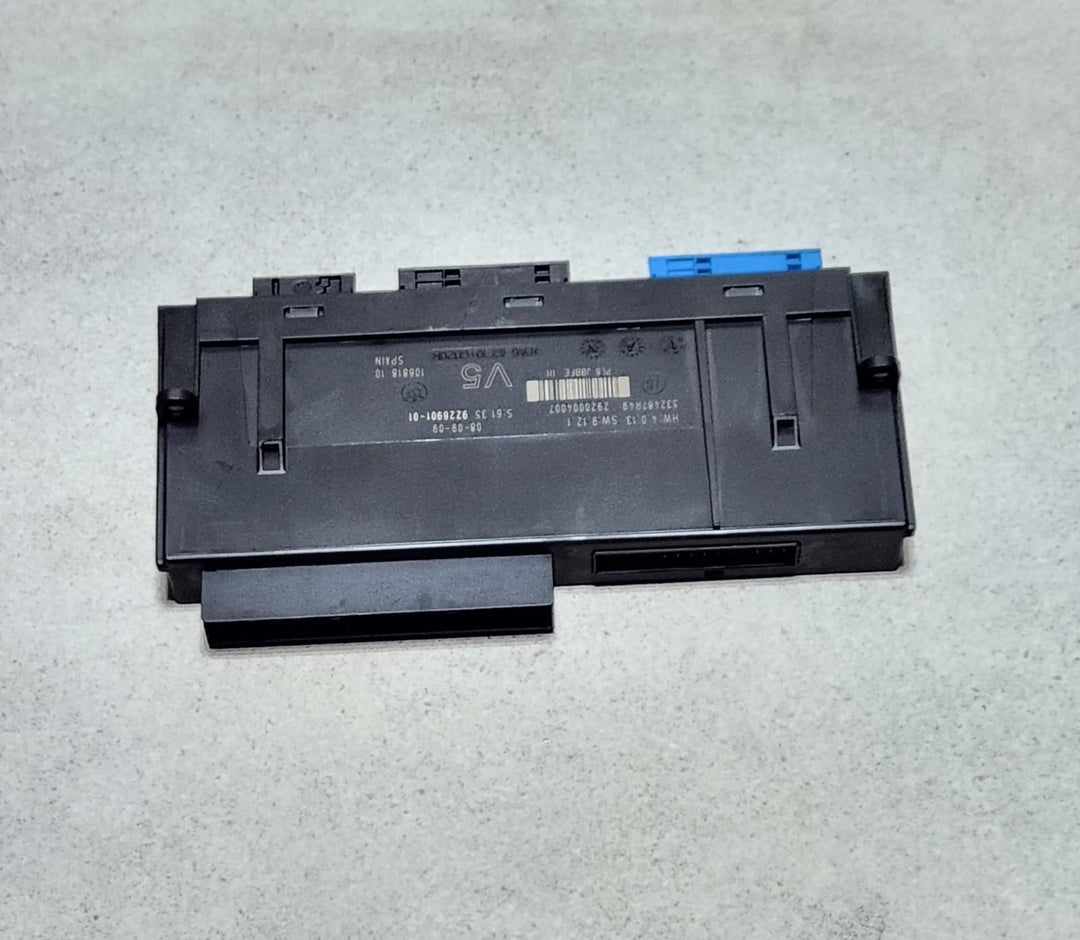 2010-2011 BMW 740i Body Control Module 9226901 740i 750i and 750Li OEM