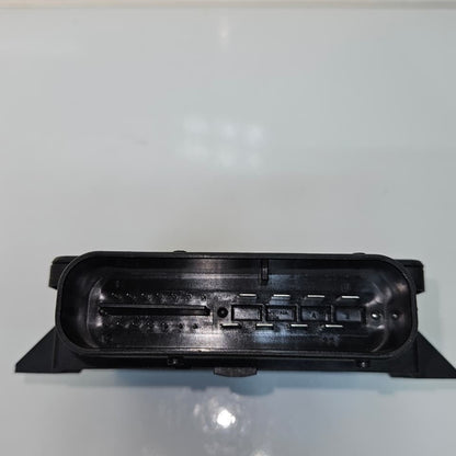 BMW 5 6 Series F10 F11 F12 F13 Parking Handbrake ECU Control Module 6863800