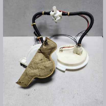 2013-2018 BMW 650i Fuel Pump 7308449 5-Series F07 F10 F11 and 6-Series F06 