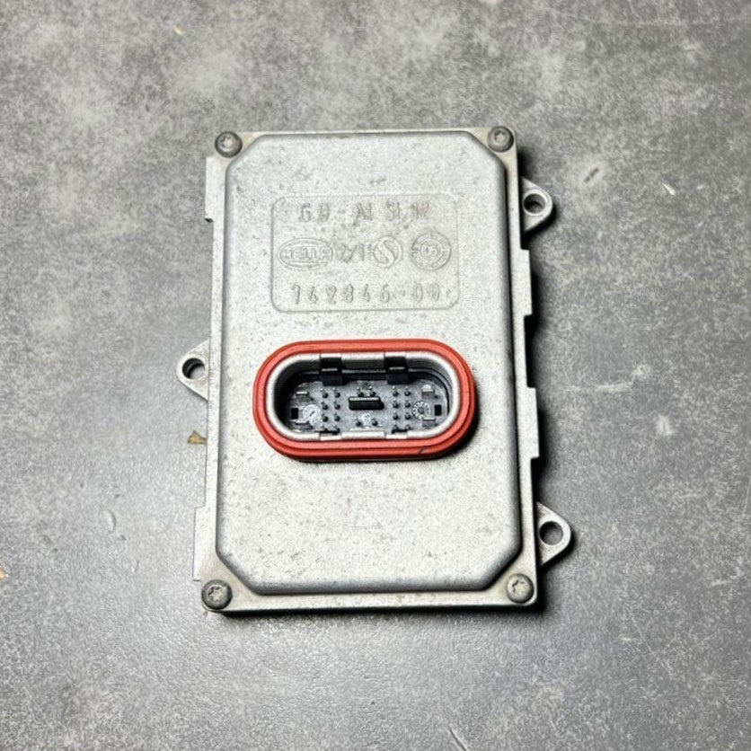 Mercedes W212 W204 Xenon Light Headlight Control Module Unit A002 8206026 OEM