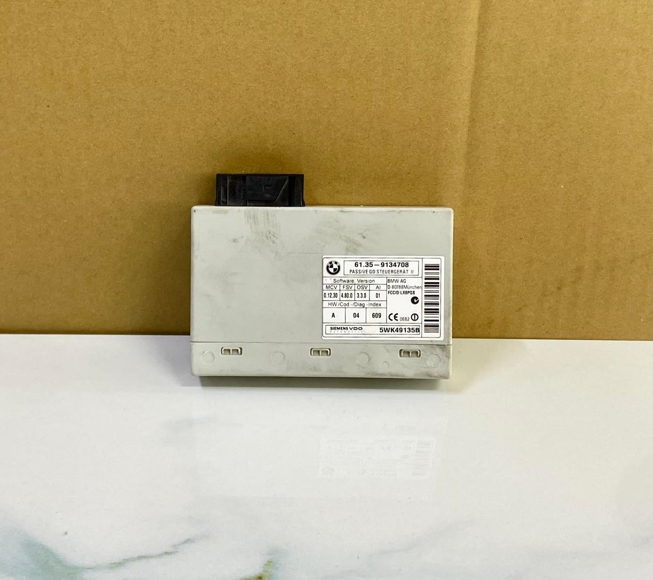 OEM BMW X1 3 SERIES Comfort Access Keyless ENTRY Control MODULE 9134708