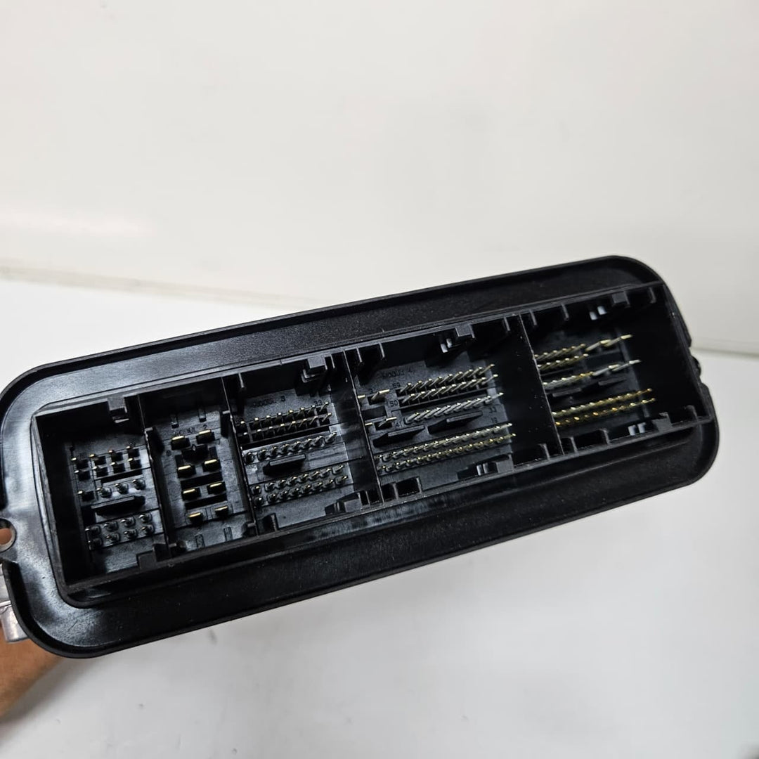 8517015-2012-2013 BMW X5 E70 3.0d N57 Engine Control Unit ECU DDE Key Set