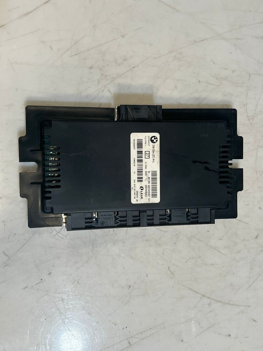 BMW E90 E89 E9X 3 Series LED AHL Footwell Light Control Module FRM2 9204540 OEM