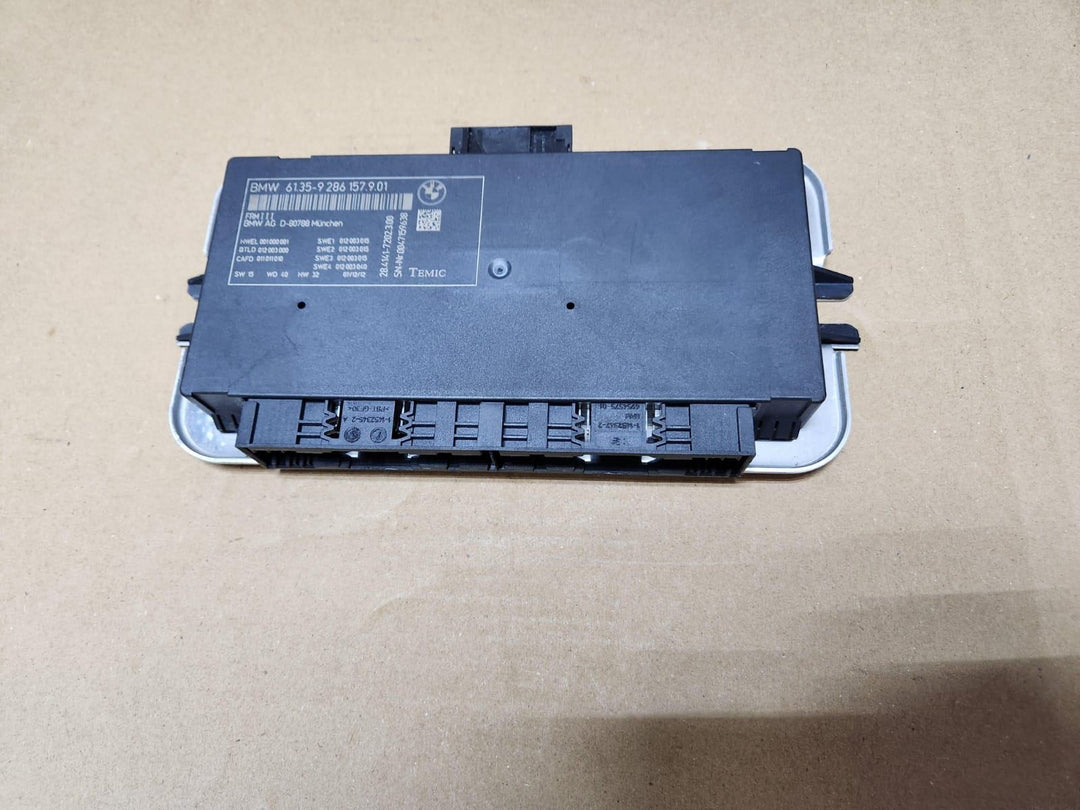 2011-2017 BMW X3 Footwell Light Control Module 9286157 X3 F25 and X4 F26 FRM
