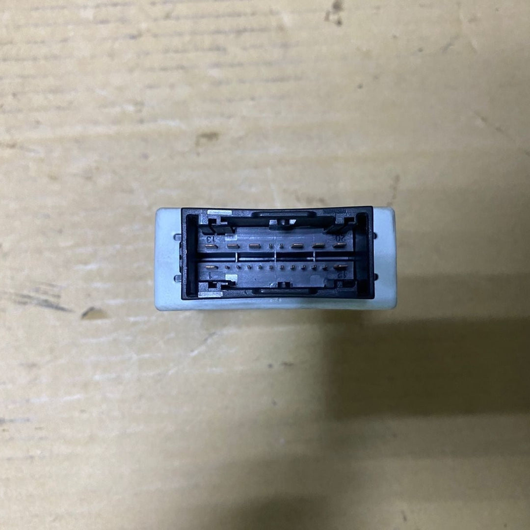 Genuine 2024 BMW M8 Gran Coupe Steering Column Control Module 8842043 5 Ser G30 