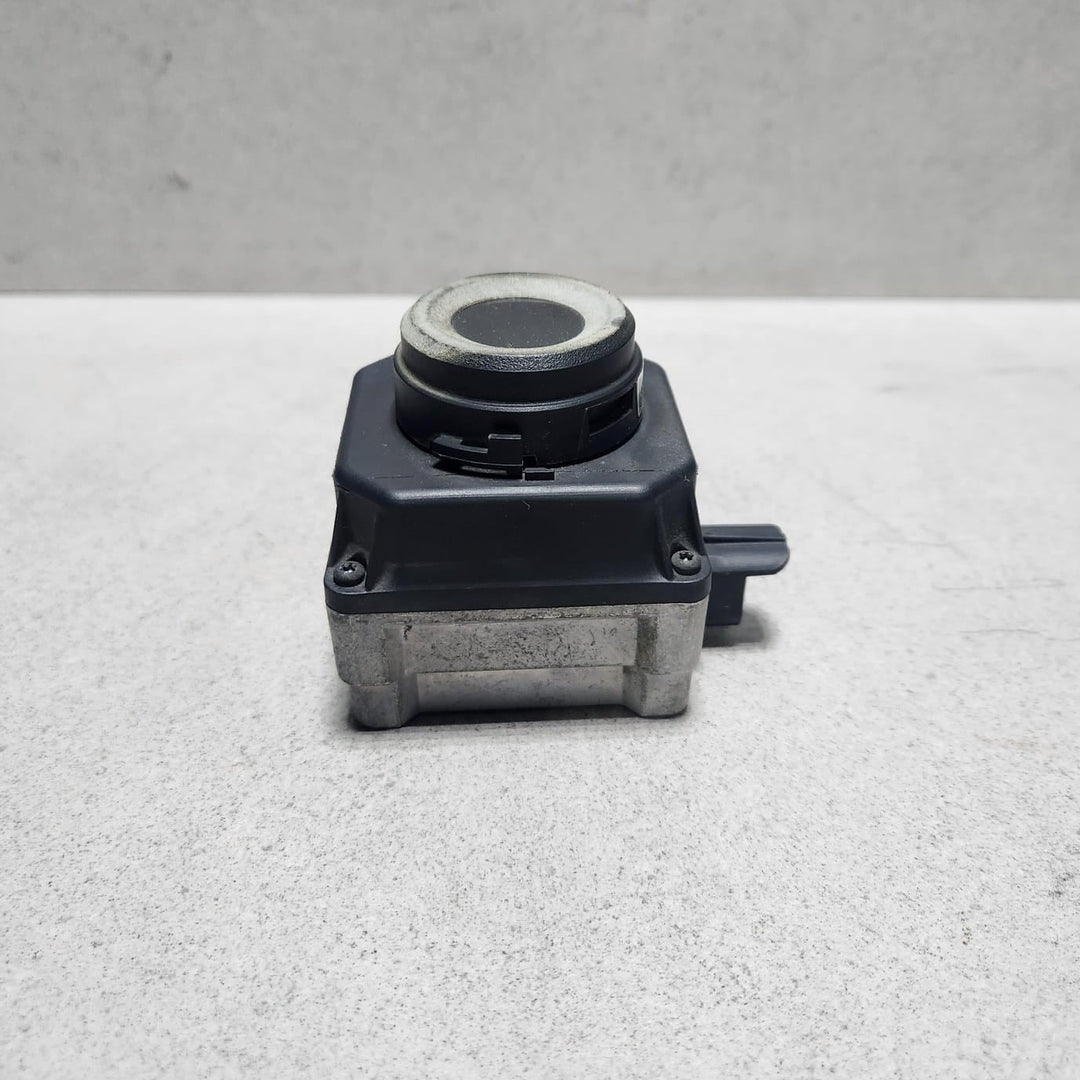 BMW Night Vision Camera 9182764 7 Series F01 F02 F03 F04