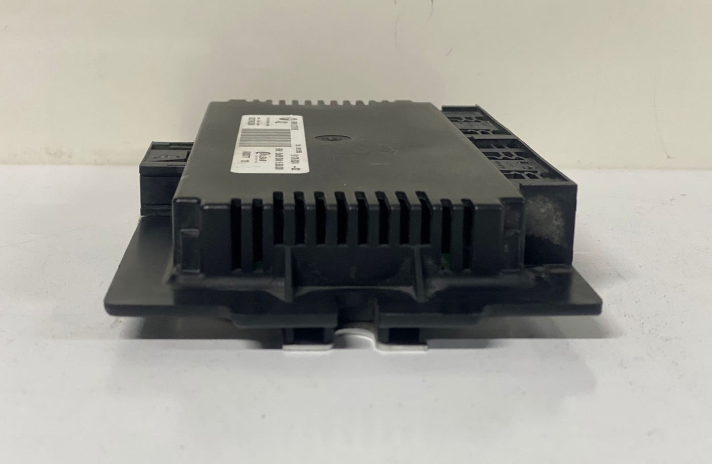 BMW X5 E70 and X6 E71 FOOTWELL LIGHT CONTROL MODULE 9176824 OEM