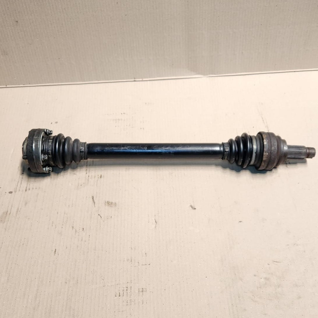 2008 BMW 530i Rear Driveshaft 7580166 5 Series E60 E61 535i and 530i xDrive 